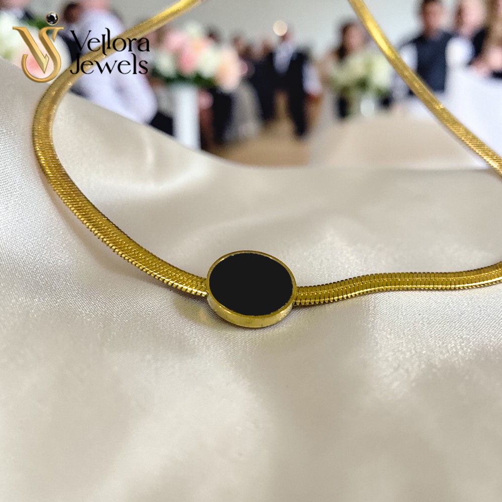 Black Circle Pendant Necklace for Women Girls - Image 3