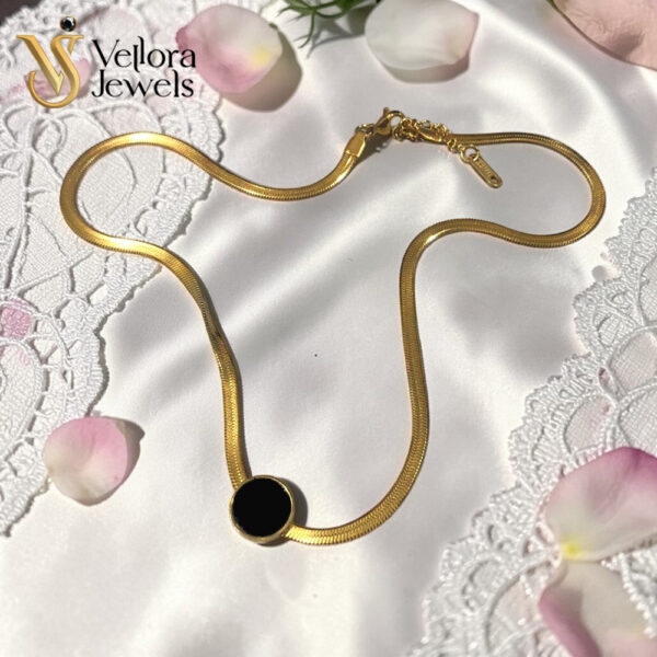 Black Circle Pendant Necklace for Women Girls