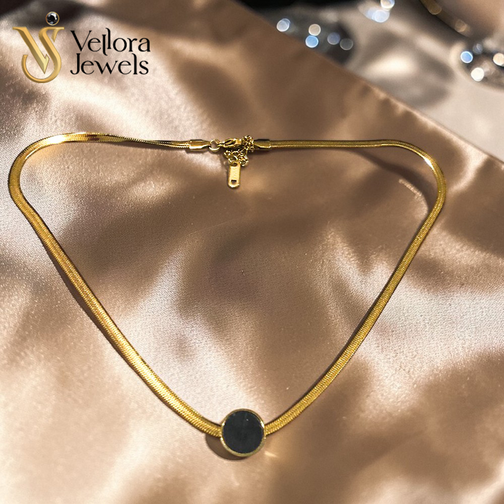 Black Circle Pendant Necklace for Women Girls - Image 4