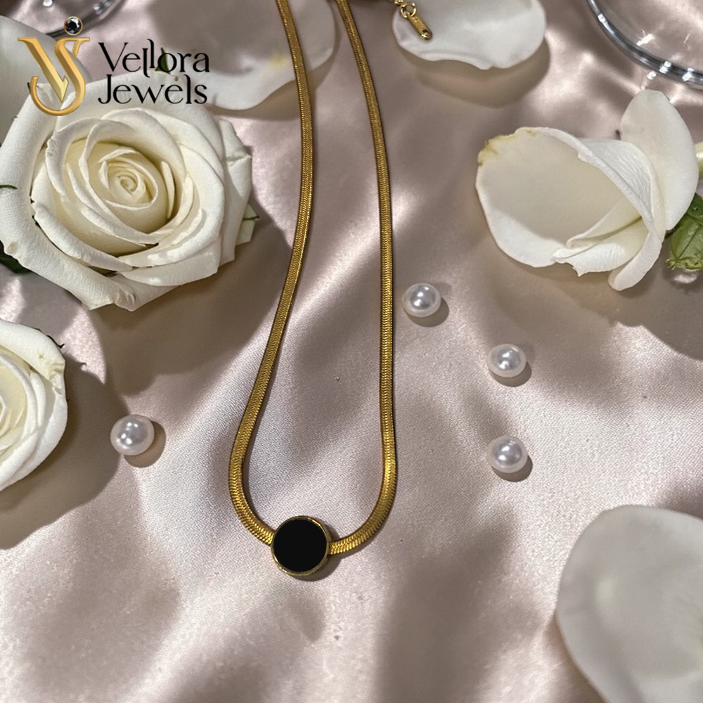 Black Circle Pendant Necklace for Women Girls - Image 6