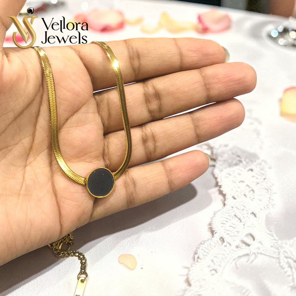 Black Circle Pendant Necklace for Women Girls - Image 2