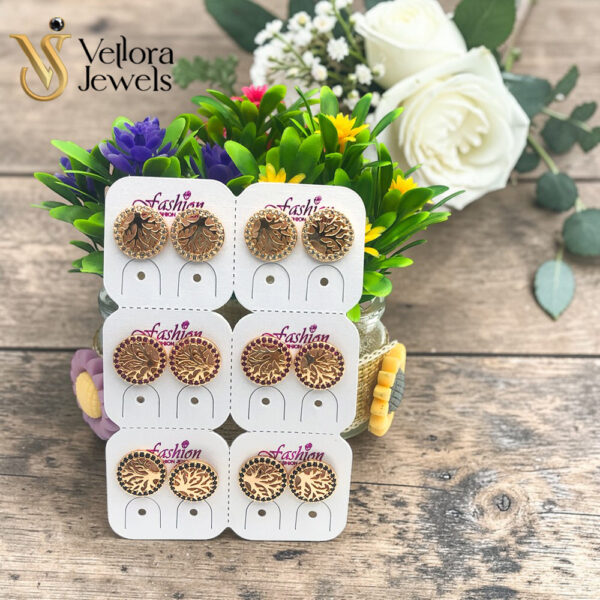 Tree Design Stud Earrings for Women Girls – Round Golden Engraved Earrings Crystal Border Fancy Party Wear Jewelry Single Pair Pakistan