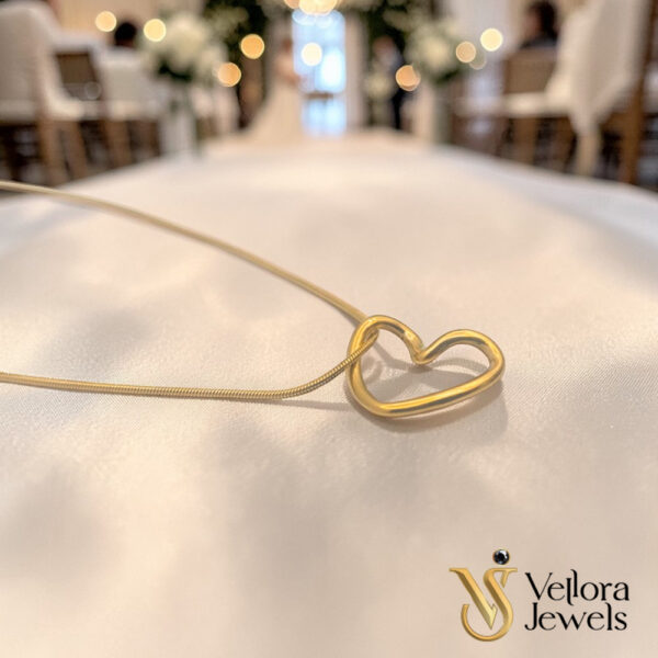 Minimalist Heart Pendant Necklace for Women Girls