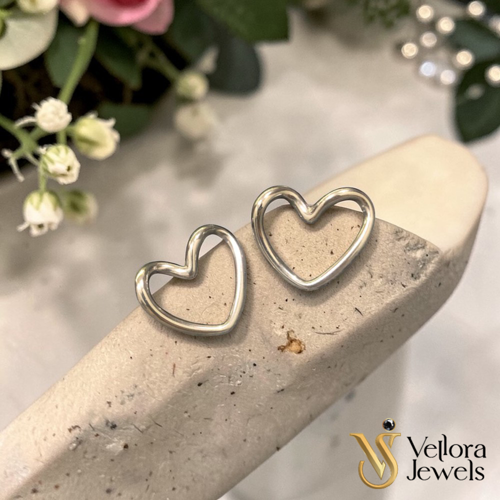Silver Heart Earrings for Women Girls – Minimal Open Heart Stud Earrings Simple Cute Daily Wear Jewelry Single Pair Pakistan - Image 4