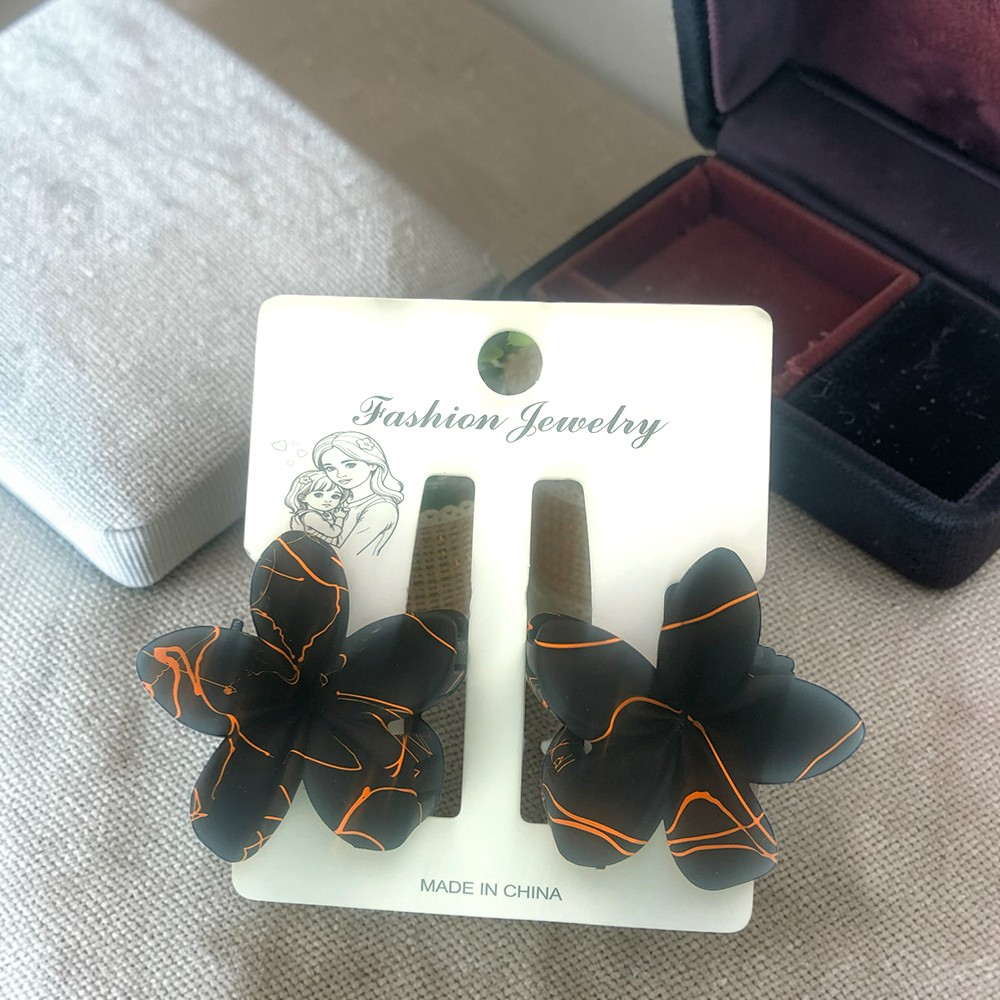 2 Pcs Small Tulip Hair Clutcher for Girls & Women - Image 5